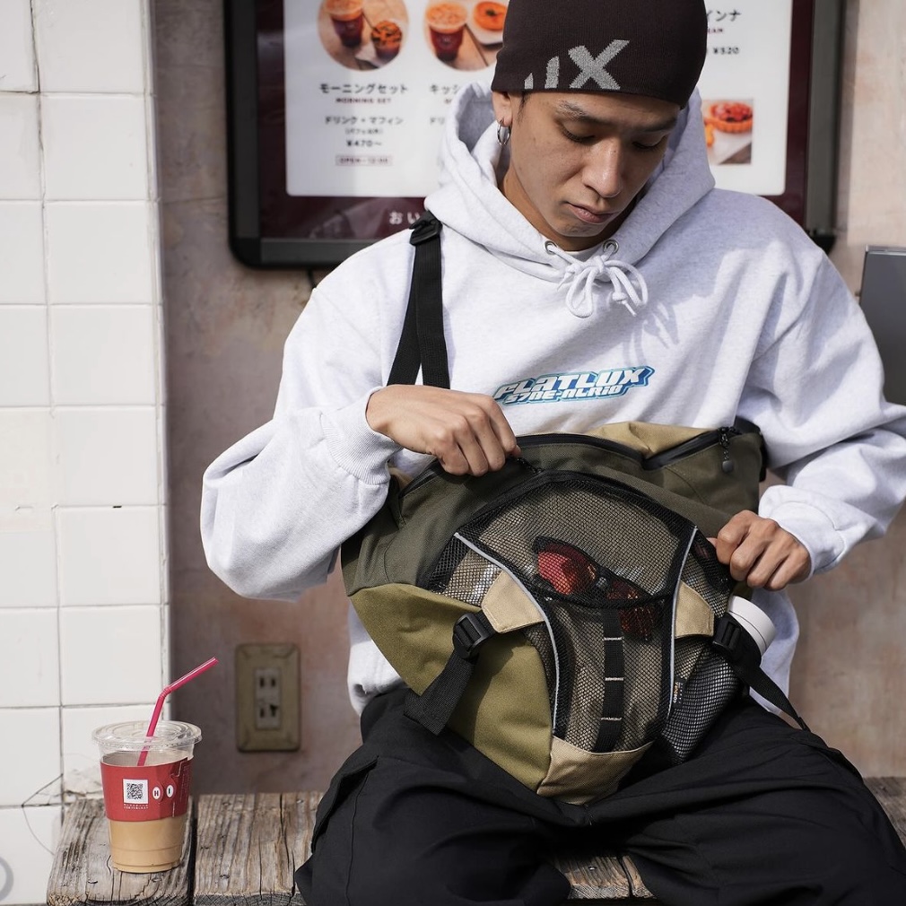 FLATLUX Sling bag earth ワンショルダー スリングバッグ FLATLUX Sling bag earth ワンショルダー スリングバッグ